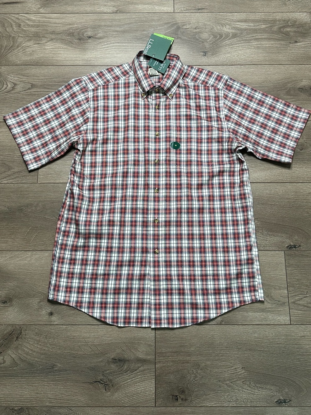L.L. Bean Kennebunk Sport Shirt Short Sleeve Button Up Wrinkle Free Red Check  M